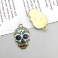 Bunter Totenkopf-Anhänger für DIY-Armbänder mit goldener Rückseite und Blumenmuster - KC Gold Emaille Halloween Bedruckter Schädel (12475)