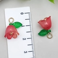 Rosa Tulpenanhänger mit grünen Blättern und Goldringen für DIY-Schmuckherstellung - Rot-Orange Maiglöckchen Mit Grünem Blatt (22372)