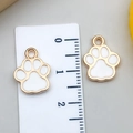 Colgante de huella de perro en aleación dorada con esmalte blanco brillante y aro 1,6cm - 1 Pieza Huella KC Dorada Blanca Doble Cara (23312)