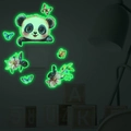 Leuchtende Wandtattoo-Sticker mit Aquarell-Panda, Schmetterling und Blumenmustern im Dunkeln - MG-YK025 Grünes Licht / 17*17cm