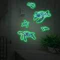 Set di adesivi murali a tartaruga marina luminosa con effetto verde nel bagno al buio - 30x30cm / Luce Verde (MG-YP064)