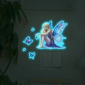Adesivi murali luminosi con farfalle e fata che brillano al buio su sfondo scuro - MG-YK045 Luce Blu (15*17cm)