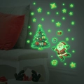 Adesivi natalizi luminosi con Babbo Natale e stelle brillanti in una stanza buia - Stile Luce Verde (MG-YP056 Luce Verde)