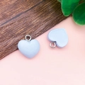 Coppia di ciondoli a cuore in resina blu opaco con anelli in metallo per gioielli DIY - 13x14mm / Cuore Blu Lago (17179)