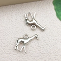 Antique silver giraffe animal charms for DIY bracelet and keychain accessories - Giraffe (11297) / 18x16mm