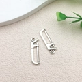 DIY silver alloy charm in miniature hacksaw shape for bracelets and jewelry making - Saw Tool Style (8525) / 7x26mm