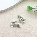 Antique silver steam locomotive metal pendant for DIY jewelry and vintage keychains - Train Locomotive Style (11238) / 18.5x11.5mm