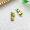 Gouden vintage legering bedeltjes stripfiguur meisje voor DIY sieraden en sleutelhangers - Meisje (11083) / 14x7mm