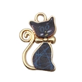 Pendentif chat noir mignon en alliage avec motifs bleus et contours métalliques dorés - Chat texturé noir et bleu (19112) / 1 Pièce (21x13mm)