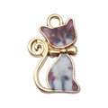 Pendentif chat doré mignon avec émail tacheté violet et blanc pour bijoux DIY - Chat à taches violettes (19114) / 1 Pièce (21x13mm)