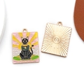 Pendentif tarot La Papesse chat noir en émail et métal doré pour la création de bijoux - Style La Papesse (18577)