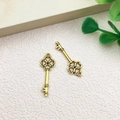 Vintage golden key pendants with clover filigree for DIY jewelry and butterfly earring kits - Key Shape (11369)