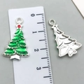 Pendentif sapin de Noël en émail vert avec échelle de mesure de 2,5 cm de hauteur - Vert