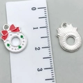 Pendentif couronne de Noël en alliage avec nœud rouge pour création de bijoux DIY - Forme de Couronne (14314) / Blanc