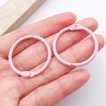 Rosa matte Metall-Binderinge mit 30mm Durchmesser und flexiblem Klappmechanismus - Rosa
