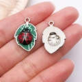 Pendentif coccinelle sur feuille en émail et métal argenté pour création bijoux - Coccinelle Feuille Émail Vert Argenté