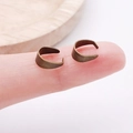 Bronze finish metal pendant pinch bail clips for DIY jewelry making on fingertip - Connecting Buckle (8635) / 2000 Pieces/Pack (6x9mm) / Antique Bronze