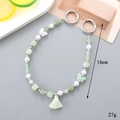 Portachiavi artigianale con perline, ciondolo a farfalla verde e nappa per borsa, 16 cm - Catena a mano / Catena a Mano con Nappina di Bambù