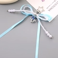Llavero de lazo azul con perlas blancas y colgante de zorro con brillantes - Azul (K5048)