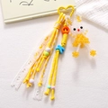 Portachiavi a forma di coniglio giallo con gancio a cuore e nappe intrecciate - Corda Intrecciata con Lettere + Ciondolo Coniglio di Cristallo (K5335) / Giallo