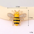Vintage bee charm with yellow enamel and rhinestones measuring 3.5cm by 2.8cm - Gold Base Yellow Rhinestone Bee