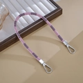 Cinturino in pelle a righe rosa e nere con moschettoni in argento lucido - Catena a Mano in Pelle a Righe (K5772) / Rosa