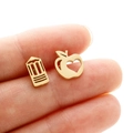 Orecchini asimmetrici in acciaio dorato con design matita e mela con cuore traforato - Stile Asimmetrico Matita e Mela 338 / Oro