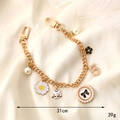 Eleganter goldener Kettenanhänger mit Perlen, Gänseblümchen und Kamelien-Dekoration - Schleife Anhänger Stil (K3022)