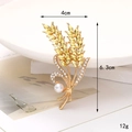 Spilla a spiga di grano dorata con cristalli gialli e perla, misura 4 cm x 6,3 cm - Due Spighe di Grano / Oro