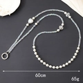 Cadena bandolera de 60cm con perlas blancas, colgante de corazón de cristal y cierre de metal - Estilo de Cuentas de Cristal K3689 (Corazón Color AB)