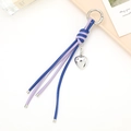 Porte-clés tressé bleu et violet avec pendentif en cœur et anneau métallique argenté - Porte-clés Tressé Nœud Diamant (K3918) / Bleu Ciel + Violet
