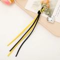 Porte-clés en cuir tressé avec glands jaune et noir et breloque en forme de cœur - Attache Tressée Cœur (K3919) / Noir+Jaune