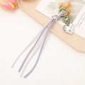 Porte-clés en cuir tressé avec pendentif cœur argenté en violet et blanc crème - Attache Tressée Cœur (K3925) / Blanc + Violet
