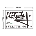 Detailansicht 'ATTITUDE IS EVERYTHING' Wandtattoo mit 58cm x 38cm Abmessungen - 40*60cm Layout