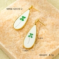 Detail view of teardrop earrings with green clover pattern and size measurements - Waterdrop Clover Dried Flower Drop Earrings (NMSE-G5510-2)