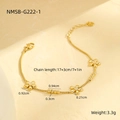 Detail of gold box chain bracelet with flower pendants and zircon stone settings - 18K Gold / Gold Three-Flower Bracelet (NMSB-G222-1)
