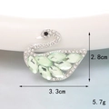 Eleganter Schwan-Brosche aus Silber mit grünen Strasssteinen, Maße 3,3x2,8cm, 5,7g - Hellgrüner Schwan Stil (D1184)