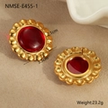 Detailansicht der Vintage-Ohrringe mit roten Edelsteinen und Größenangaben in Gold - Vintage Rotes Herz Blumenform Statement Ohrstecker (NMSE-E455-1)