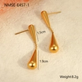 Boucles d'oreilles gouttes dorées polies avec design géométrique à deux étages - Boucles d'Oreilles Larme à Deux Niveaux Dorée (NMSE-E457-1)