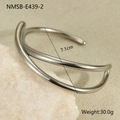 Detail view of silver stainless steel cuff showing 7.1cm inner diameter and 30g weight - Steel Color Cross Style (NMSB-E439-2) / 18K Gold