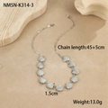Détail du collier à pendentifs coquillages argentés avec les mesures de longueur et de poids - Style Coquillage Moyen (NMSN-K314-3)