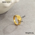 Detailed view of a gold-plated signet ring with watchband texture and 1.0cm square face - Size 7 / Watch Strap Texture Design (NMSR-J319-1)