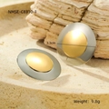 Detail view of gold and silver two-tone earrings with 3.3cm diameter and 9.8g weight - Modern Minimalist Concentric Style (NMSE-C8310-1) / 18K Gold