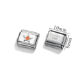 Vista macro di una maglia per bracciale in acciaio inox da 10mm con stella arancione - Stile Stella Arancione(2)