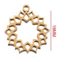 Makroansicht des 19mm Gold-Anhängers mit geometrischem Sonnenstrahl-Muster - Sternenstrahl Schneeflocken Design (Gold 8)