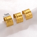 Trois boucles d'oreilles 7mm en acier doré avec motifs d'étoiles gravés sur soie - Or - Étoile Double Ligne