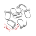 Vue détaillée des crochets d'oreilles en acier inoxydable argenté avec dimensions 17mm - Style B Couleur Acier