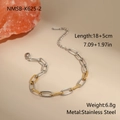 Detailweergave van de tweekleurige goud en zilveren armband met getordeerde schakelstructuur - Tweekleurige Patchwork Ketting Armband (NMSB-K625-2) / 18K goud