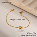 Macro shot of gold flower pendant bracelet with dimensions 17cm length and 2.1g weight - 18K Gold / Gold Bracelet (NMSB-L129-2)