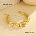 Bracelet jonc ouvert en acier inoxydable doré à vagues avec finition mate martelée - Style Poli à Motif Ondulé Doré (NMSB-J155-1)